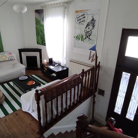 וישי Grande Maison Ancienne Simple Et Spacieuse. מראה חיצוני תמונה